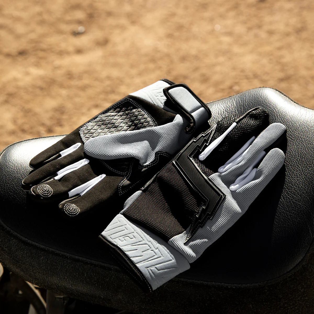 Baja Gloves - Grey - Image 10