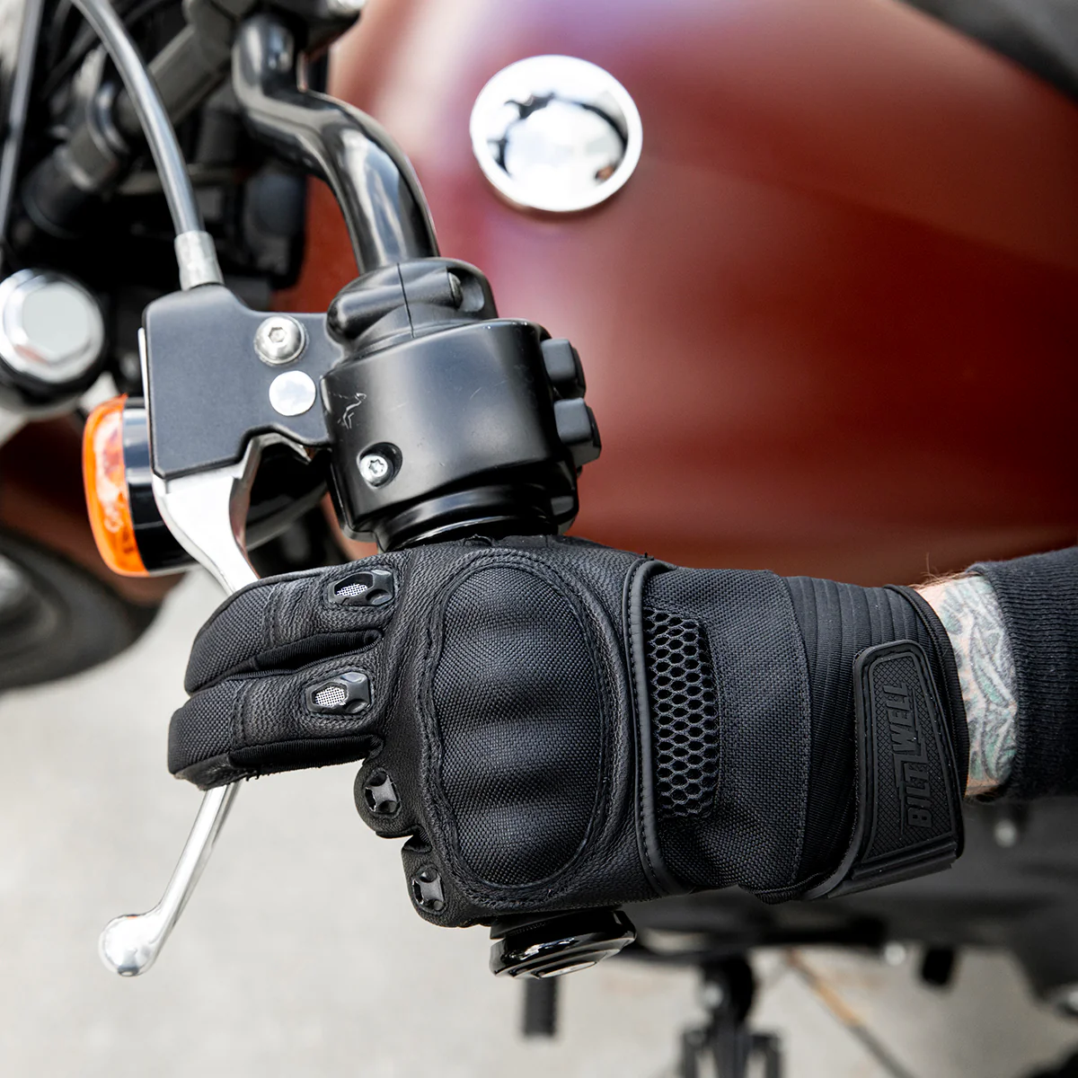 Bridgeport Gloves - Black Out - Image 20