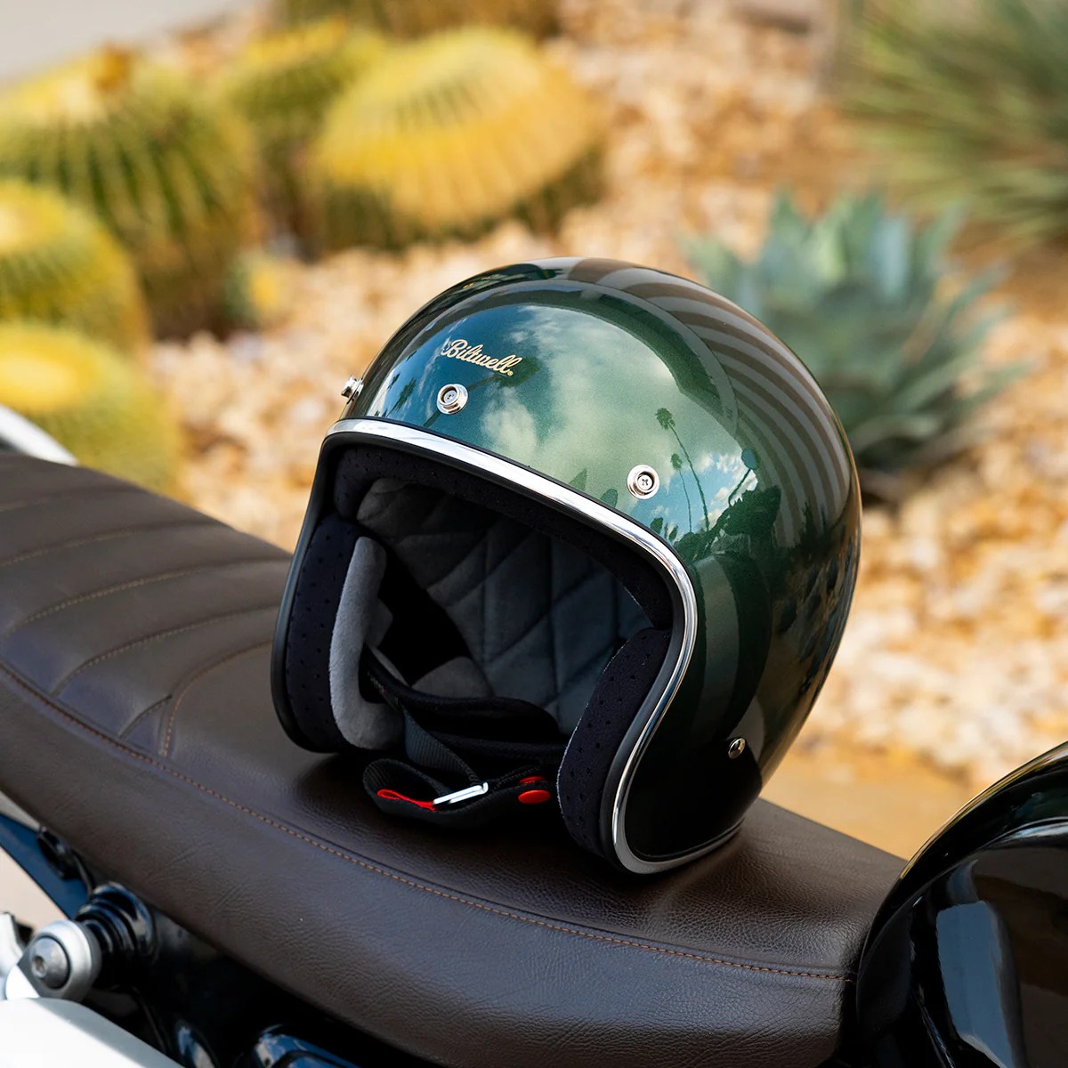 CLOSEOUT Bonanza Helmet - Metallic Sierra Green - Image 18