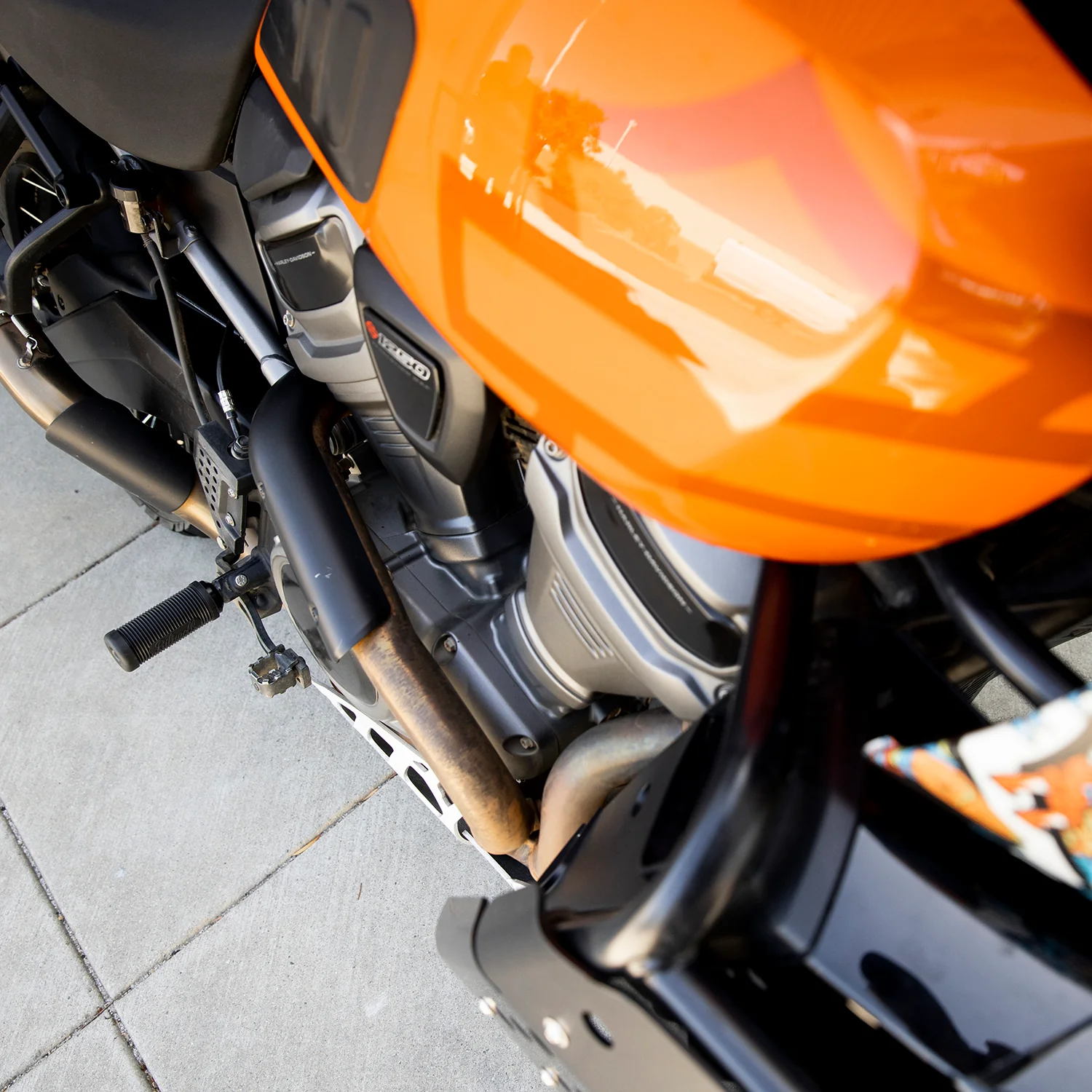 CLOSEOUT Norman Foot Pegs HD Rider - Image 9