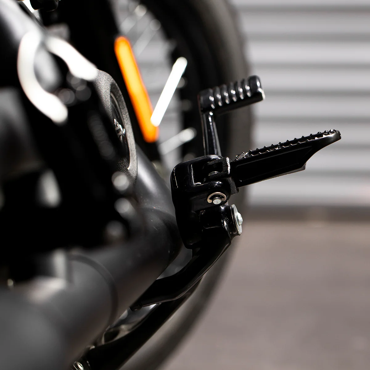 Mushman Foot Pegs HD Rider - Black Electroplate - Image 7