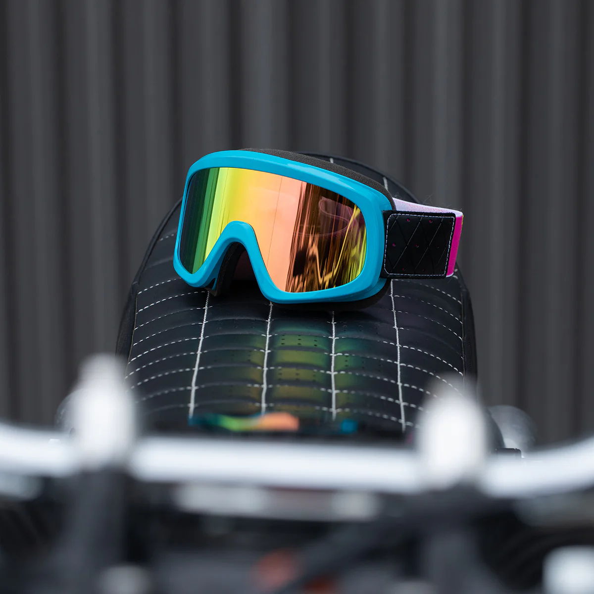 Overland 2.0 Goggle - Tri Stripe Jet Boat - Image 9